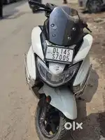Burgman Street 125 Bluetooth Edition