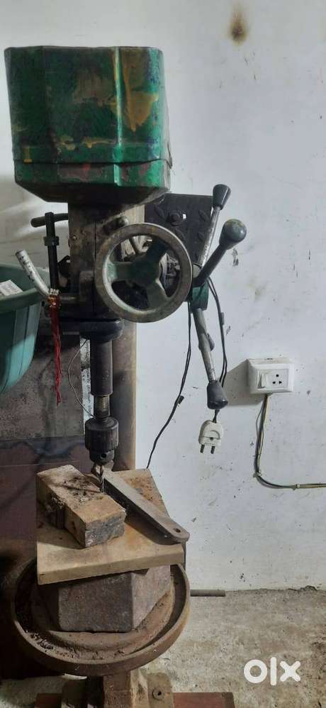 heavy drill machine
