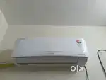 LLOYD AC only 1year used
