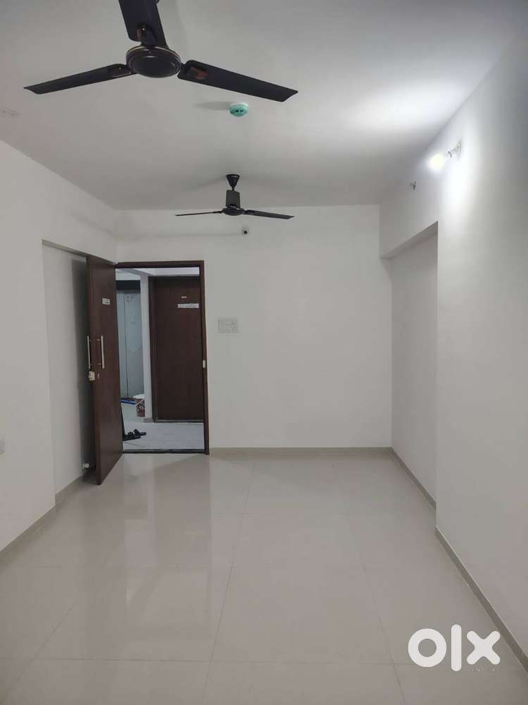 Gada Anutham 2Bhk flat for rent 30k in Hadapsar