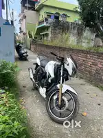 Apache 180 urgent sale