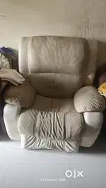 Recliner sofa king size