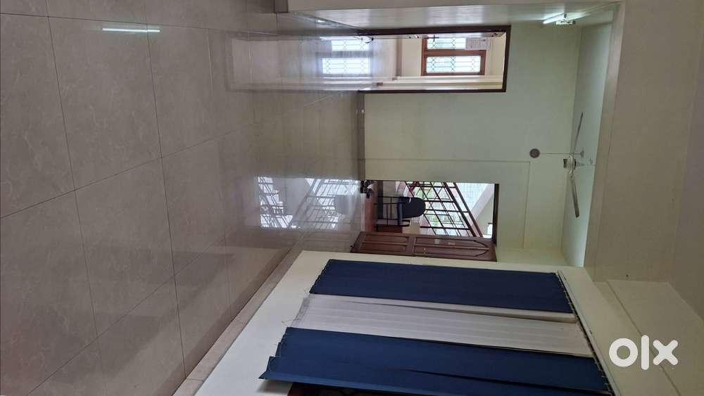 Commercial/Residential flat