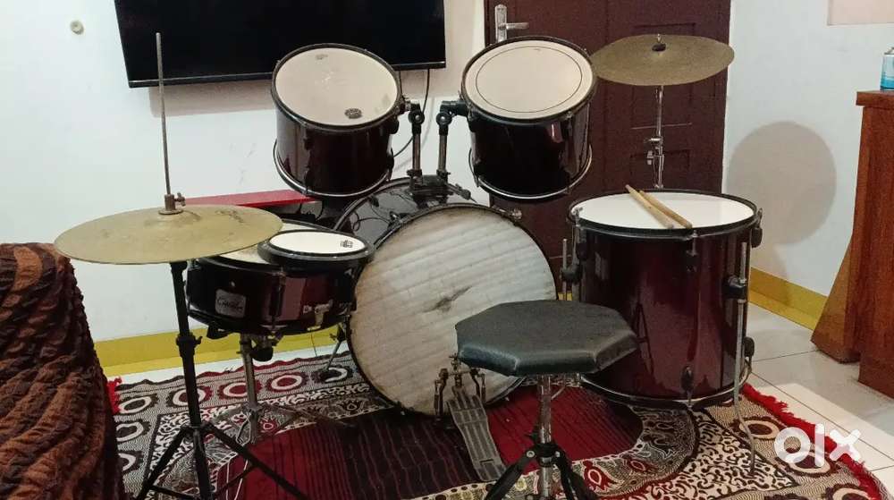 Acoustic Drum Kit with Cymbals & Seat – Perfect for Beginners