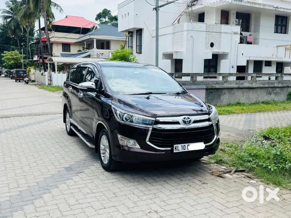 Toyota Innova Crysta 2017