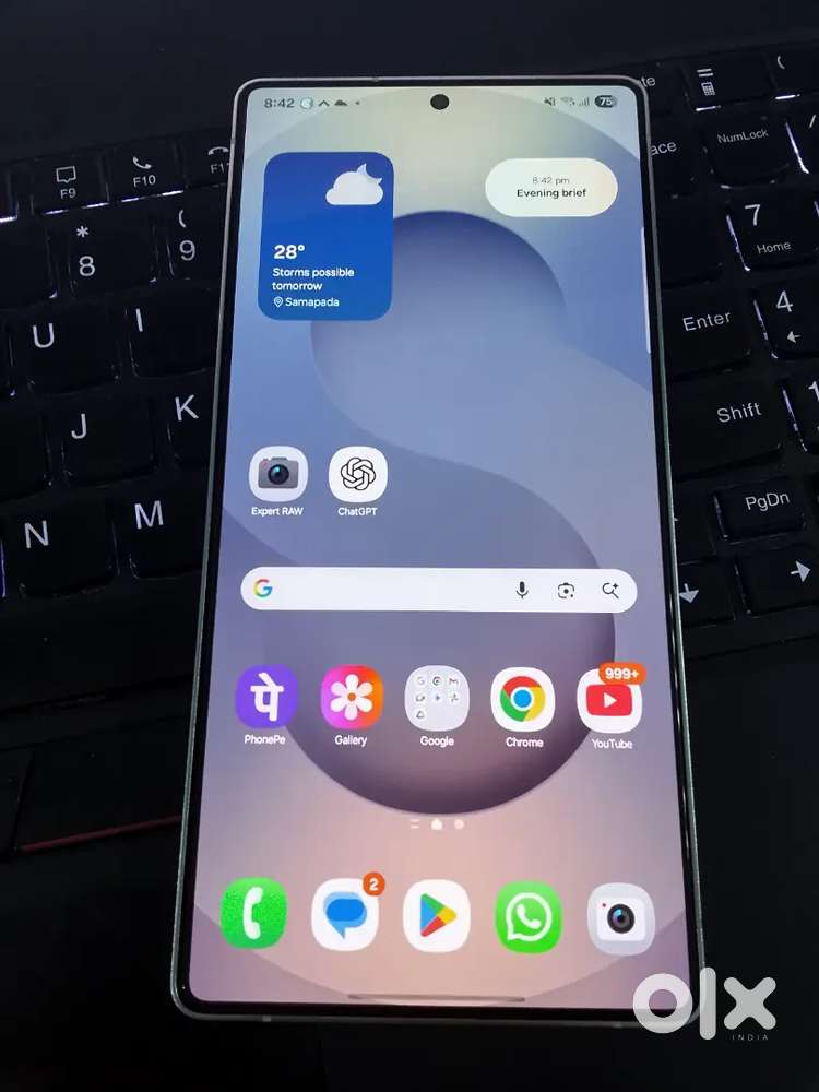 SAMSUNG S25 ULTRA 4 MONTH OLD CLEAN CONDITION TITANIUM SILVER 12/256