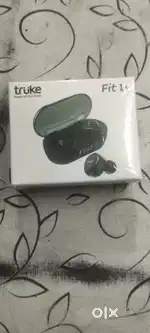 (Sealed box) Trike fit 1+ Ear Buds