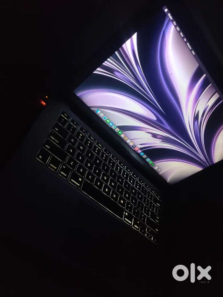 Macbook air 2017 model