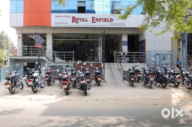 Commercial Space for Rent - 3300sqft G and 1st floor royal enfld shwrm