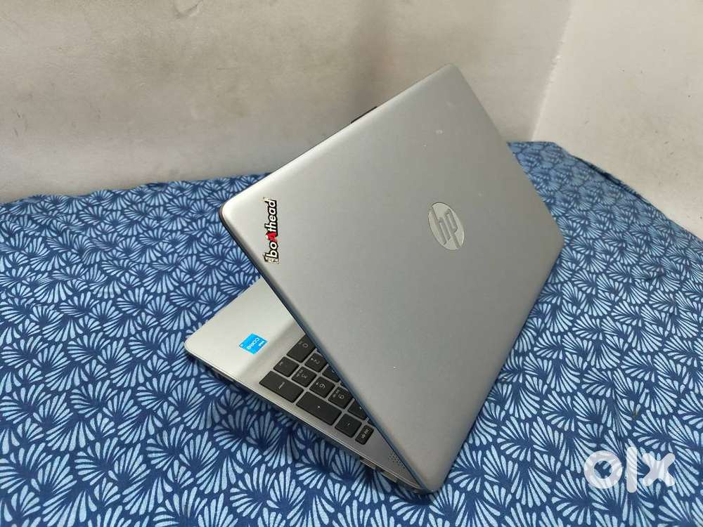 HP 250 G9 Business Laptop – Excellent Condition  512 GB SSD  8 GB