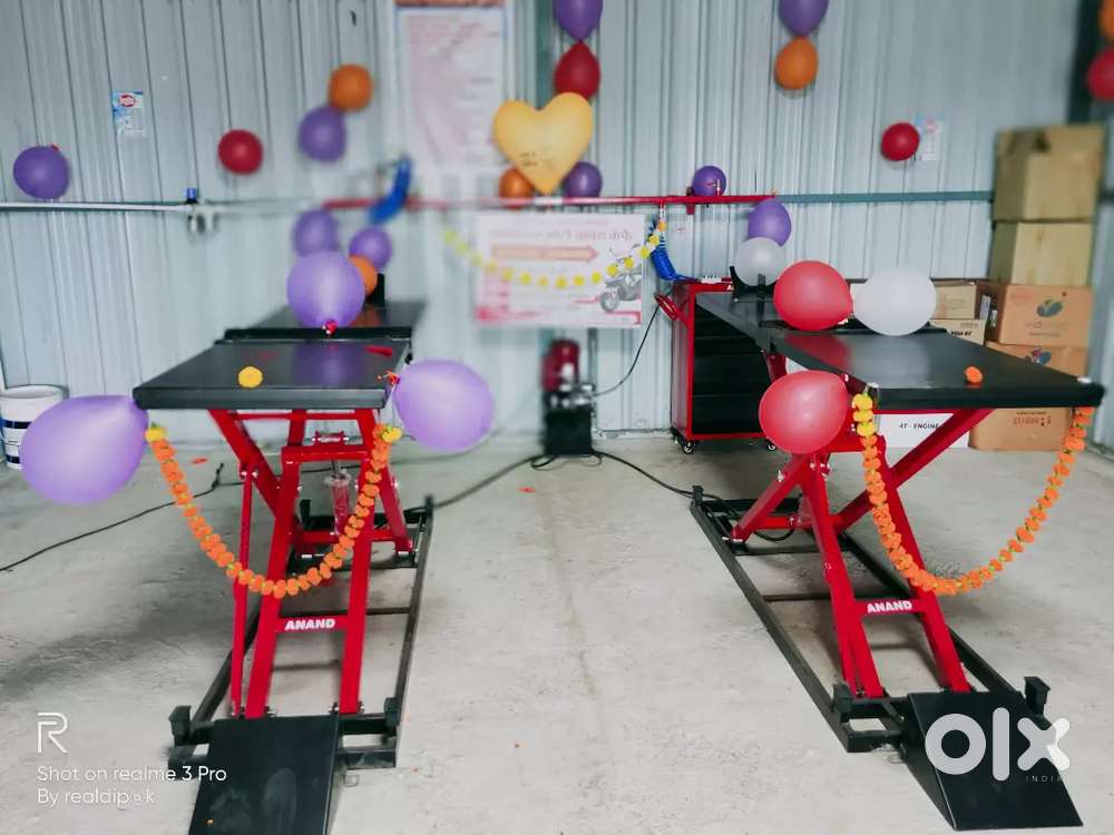 Two Wheeler Setup.(Ramp-2 , Compressor 2 HP ,  Power jack &  pipes