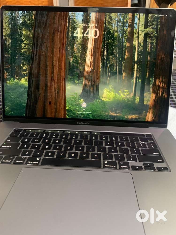 Macbook pro i9 16inch 1TB