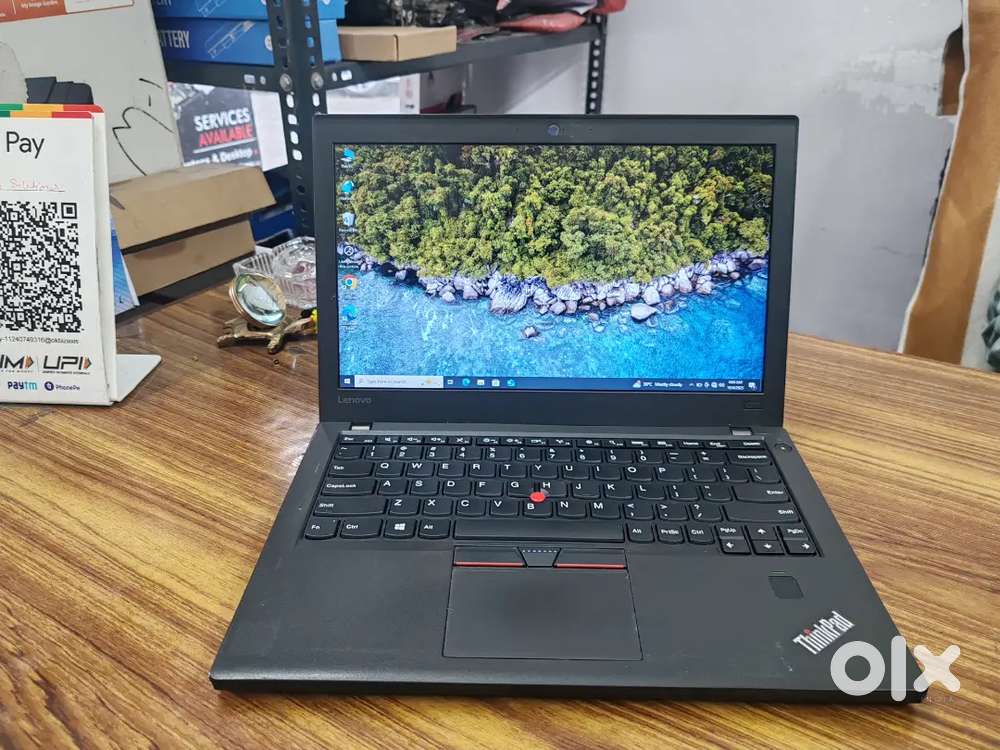 Lenovo ThinkPad X270 8GB/256GB Laptop for sale
