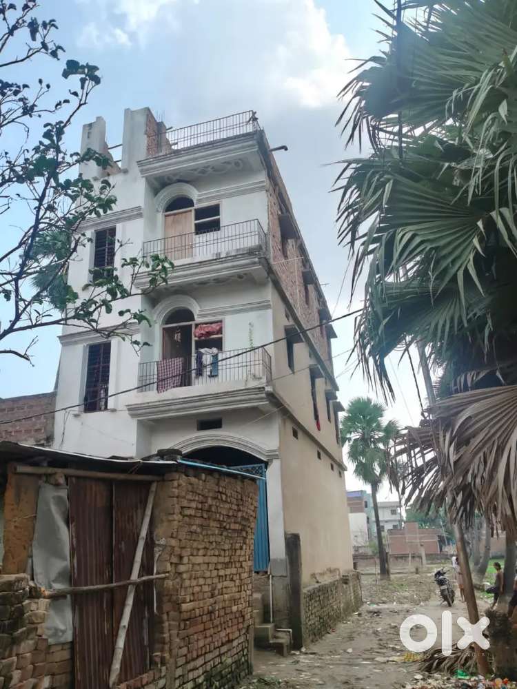 2-Floor 680 Sqft Semi-Furnisher House for Sale in Karmalichak, Patna