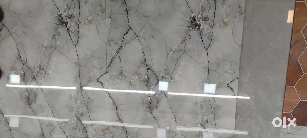 One portion is available for rent in JawaharPuram near eldeco city