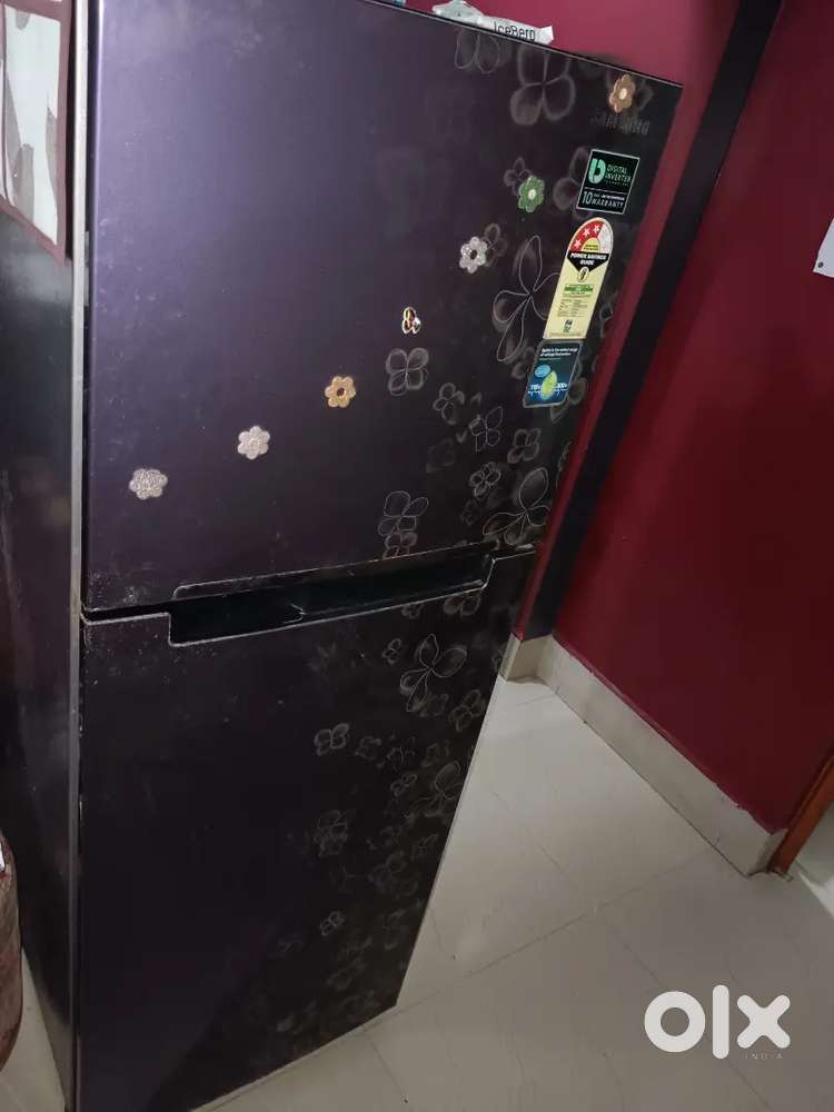 Samsung Digital inverter fridge 236 L capacity