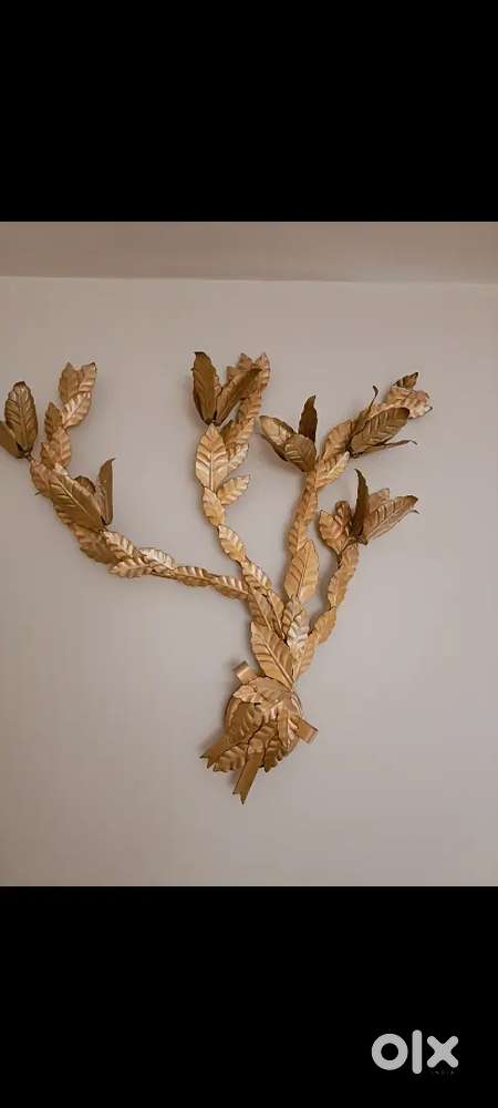 One big size Metal light fitting in a very good working condition