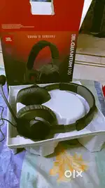 Headphones with mic