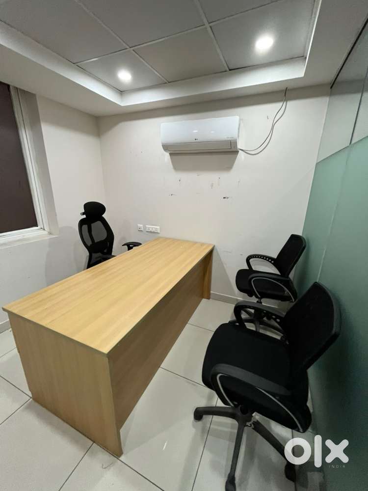 Office fully furnished