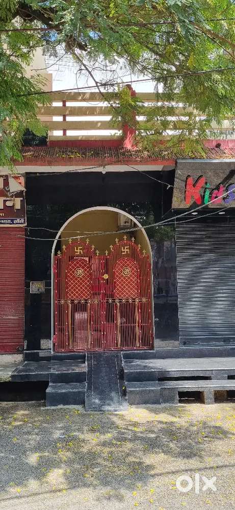 Two Room Kitchin Let Bath Set At Main Road Available For Rent