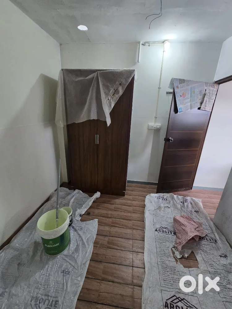 Location vazhakala House upstairs for rent