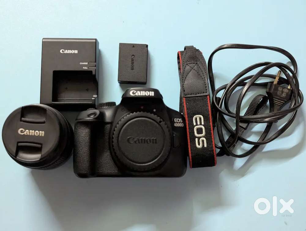 Canon EOS 4000d with original box and all the assesories