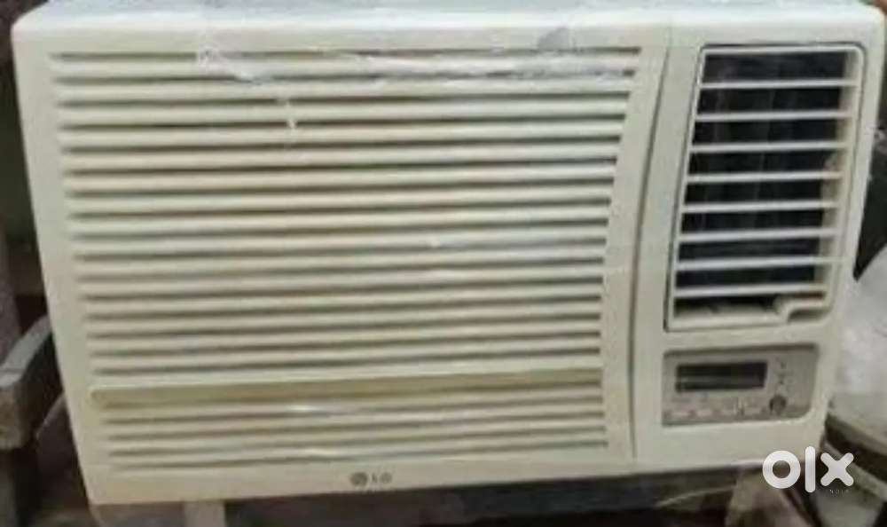 LG 1.5 TON WINDOW AC 7YRS OLD