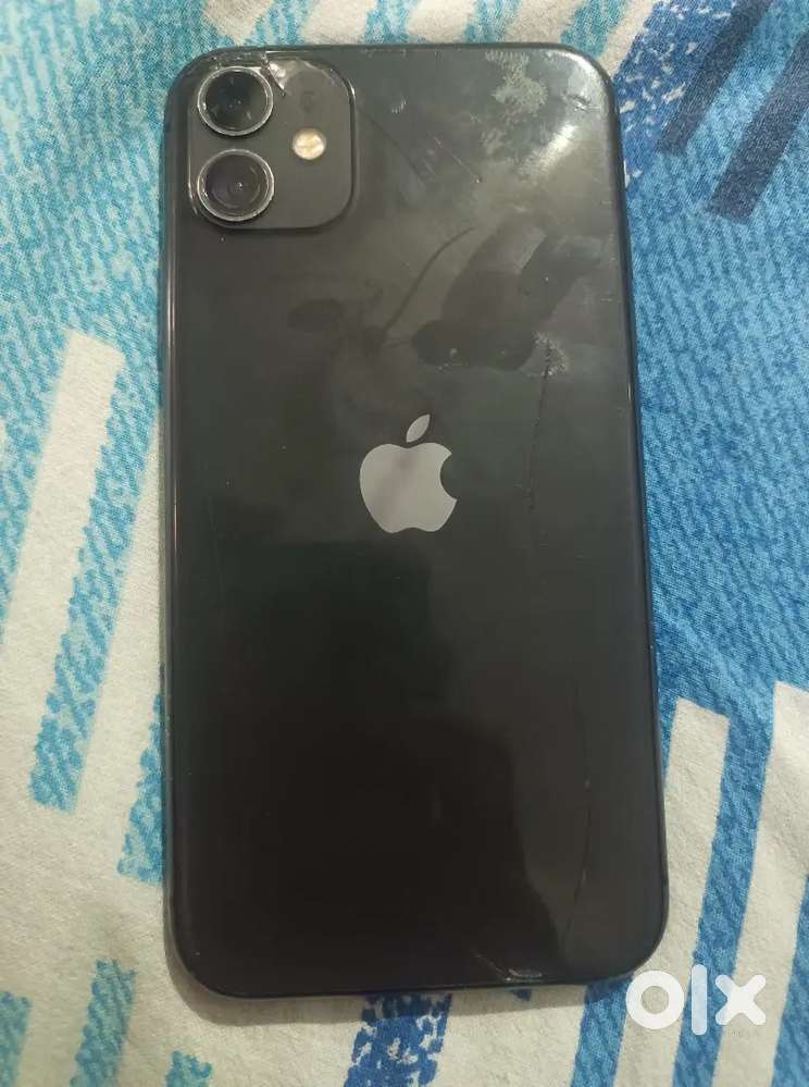 iPhone 11 screen replaced battery 79 back broken face id off