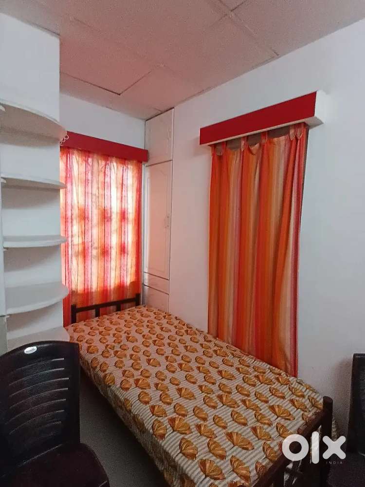 Single room for rent including water & electricity charges 10000