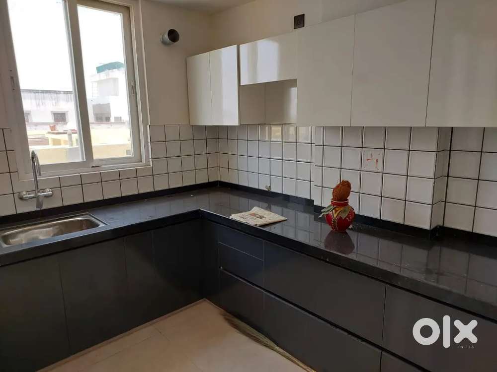 2 bhk furnished,vaishali nagar main,RFC colony