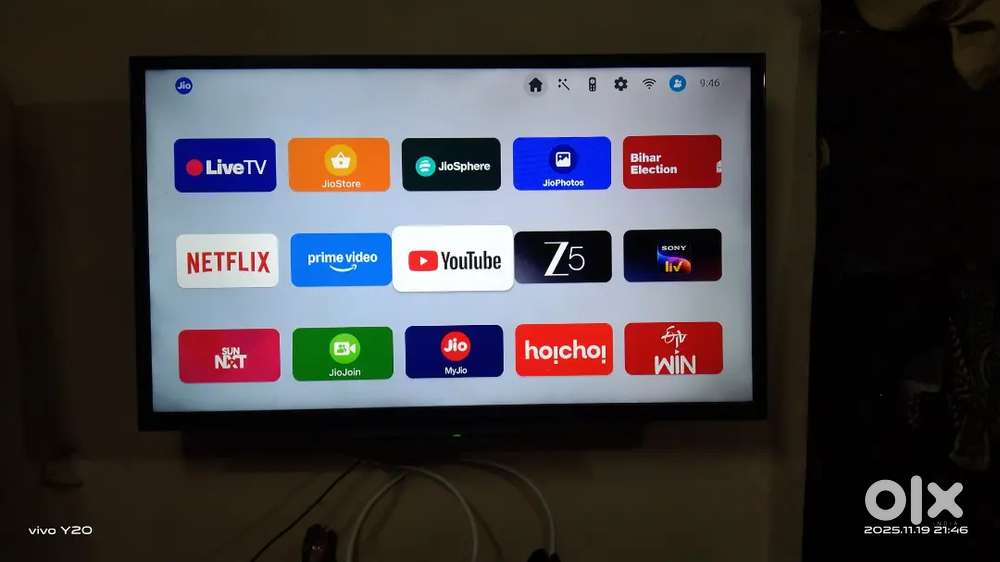 Sony 32 inch LED with good sharp quality