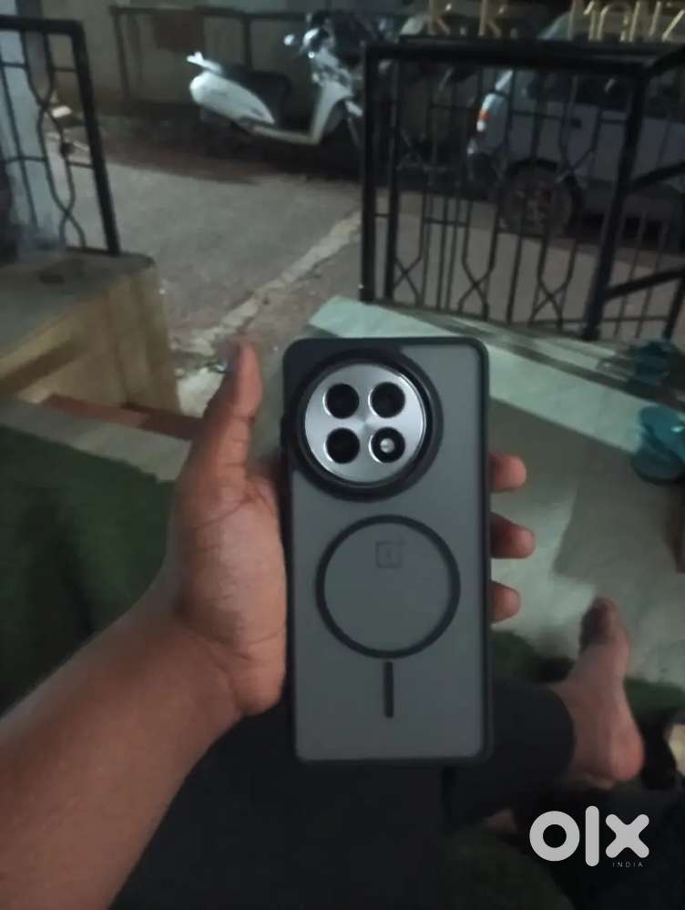 Box piece mobile with good conditions