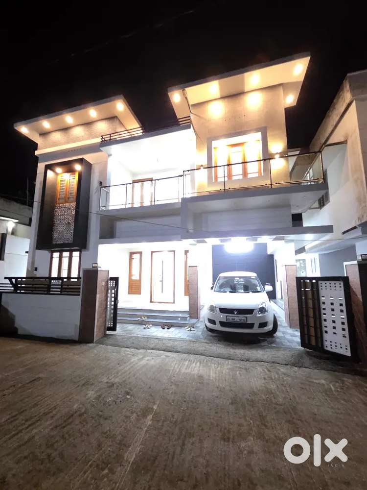 New beautiful budjet house kazakootam tecnopark 6km mannanthala 3km
