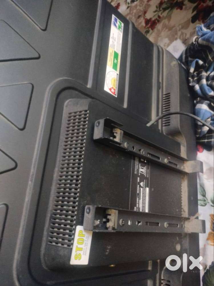 TCL 32 inches smart tv hdr quality