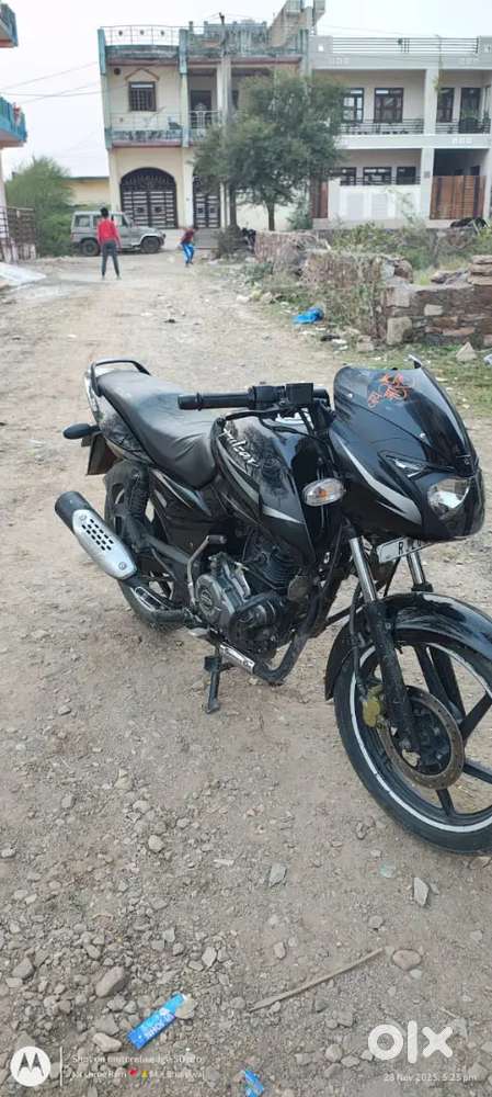 Bajaj pulsar 150.