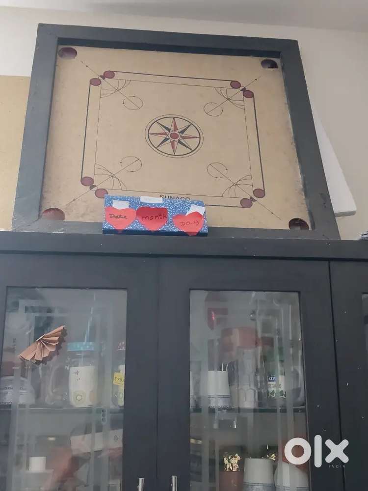 Carom boat