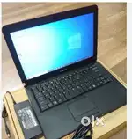 HHitachi laptop 2 /166 gb ssd best 18 inch