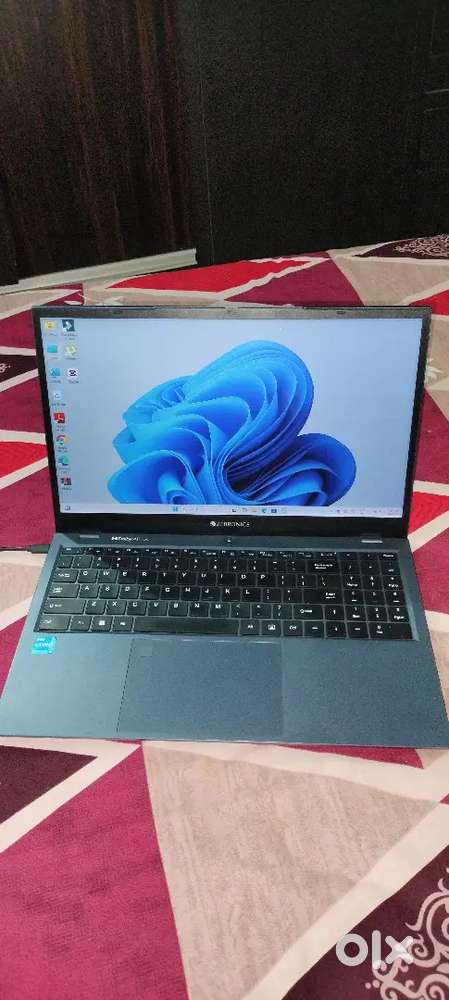 New condition laptop