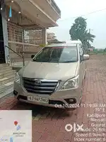 Toyota Innova 2015
