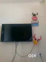 Fairly used 38 inches Smart TV, Bed, sandwich maker for sale