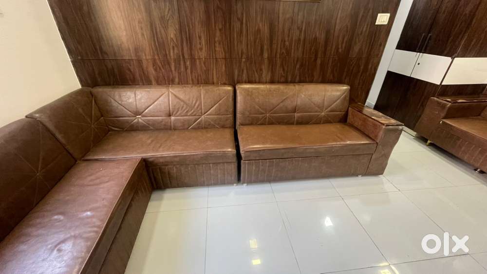 Modern Brown Faux Leather L-Shape Sofa Set