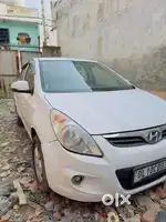 Hyundai i20 CNG & Petrol Good Condition