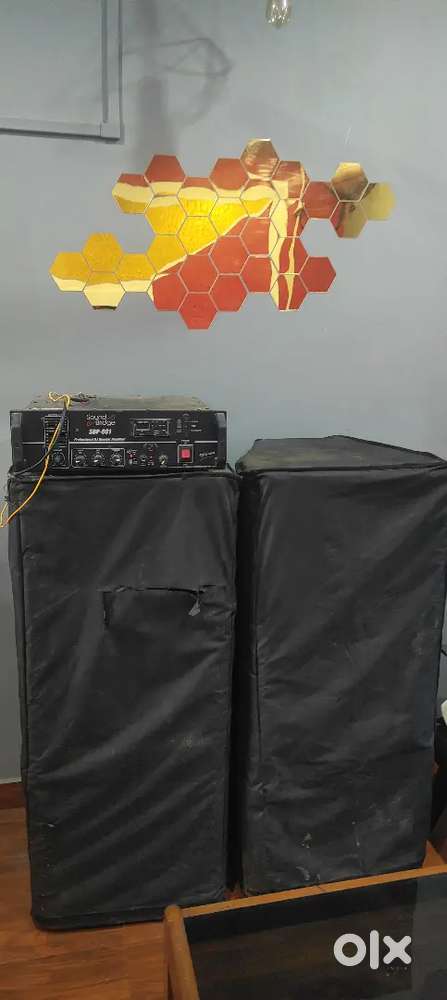 JBL BOX full  bass