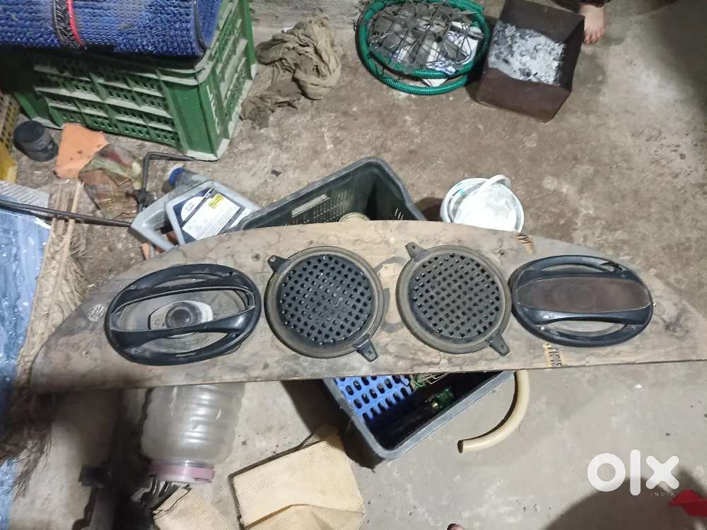 Pioneer speaker 6=10inch or 8inch apex speaker arjent sell good  condi