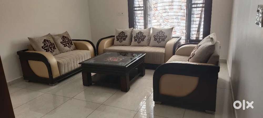 7 seater Sofa set