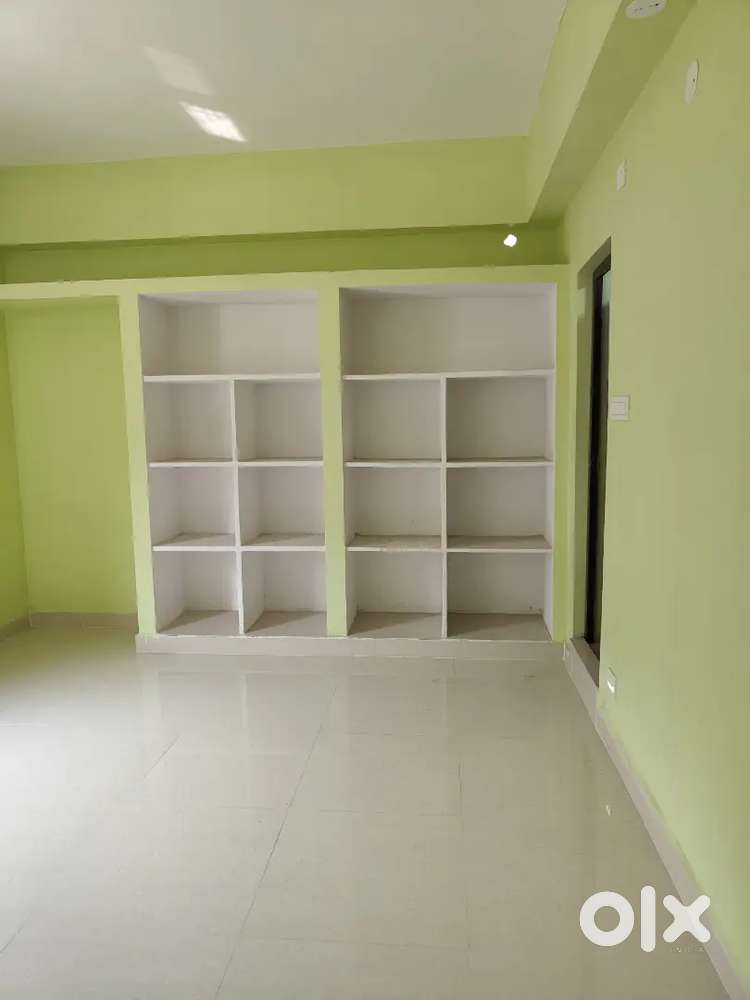 NO CAR PARKING -SAKETHA PURAM NAD JUNCTION 1KM