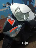 1no hai one hand driving