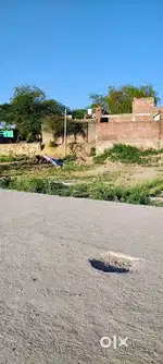 40*50 , 2000 sq ft ka plot hai.