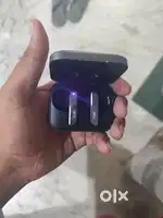 Earphone boat