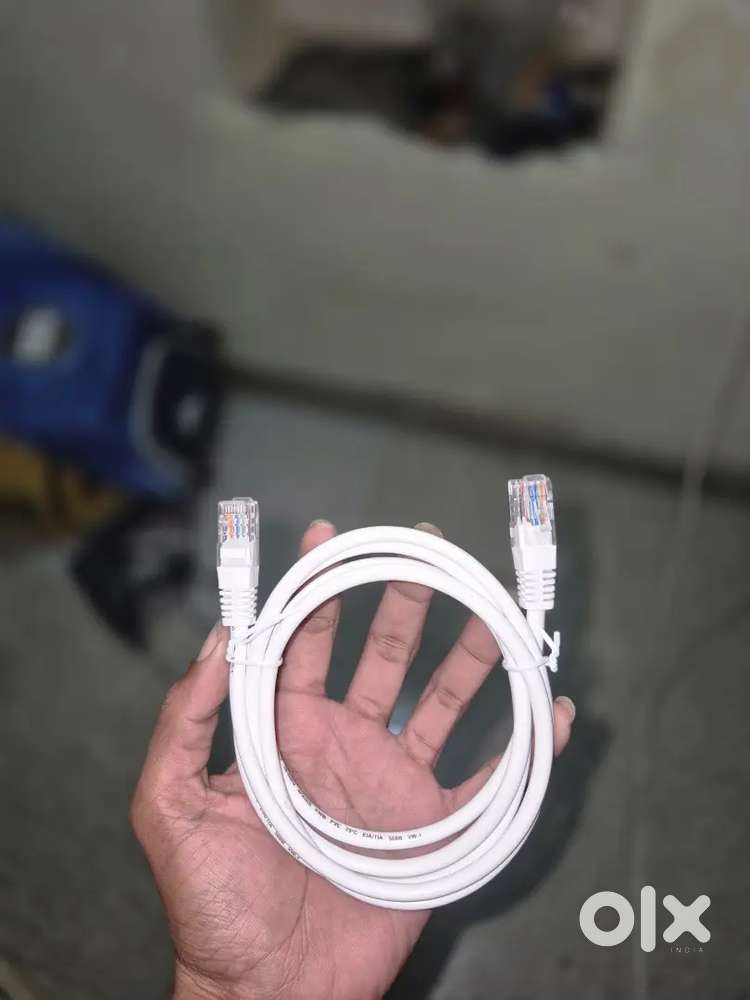 LAN Cable Cat5e 1 Meter / Used Like New  Best Quality  Bulk Available